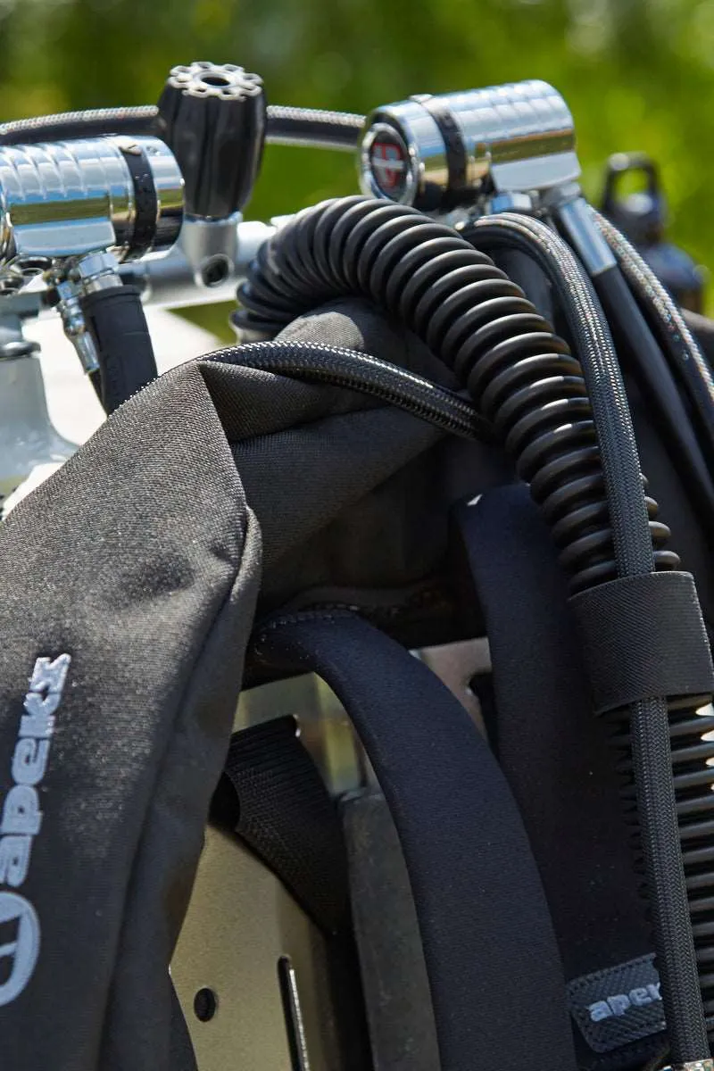 Apeks WTX Harness